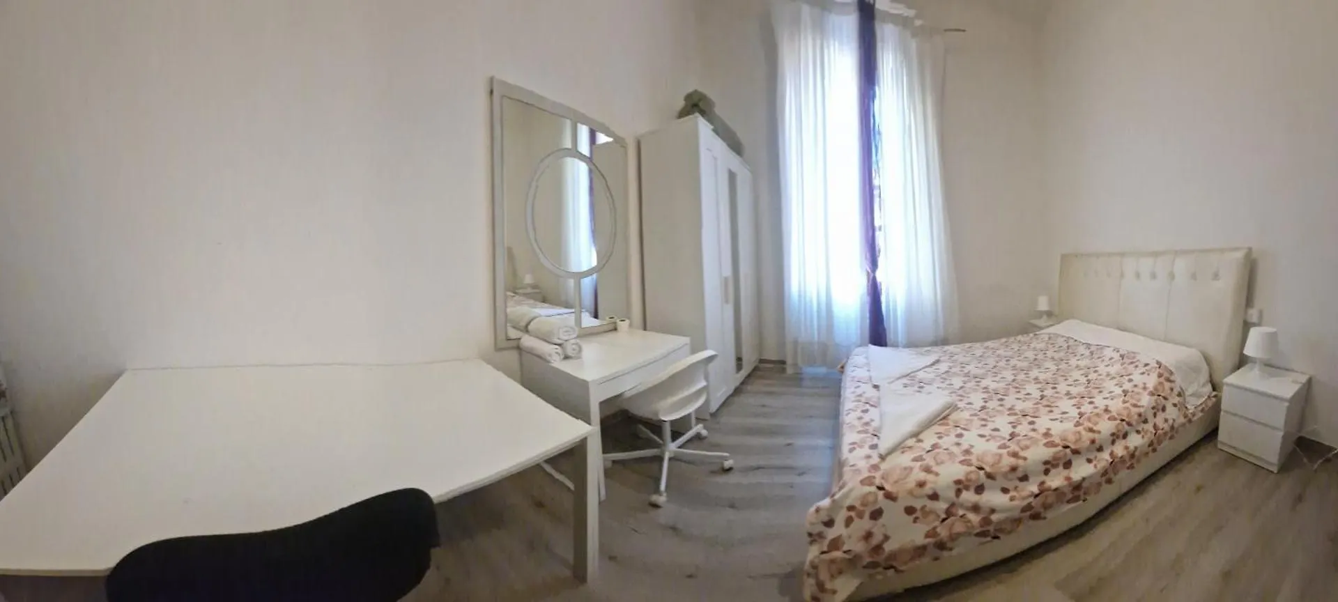 Apartment House In The City Center-Casa Nel Centro Della Citta Milan